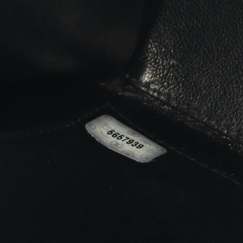Chanel Tote Bag Black Caviar Leather Turnlock — view 6