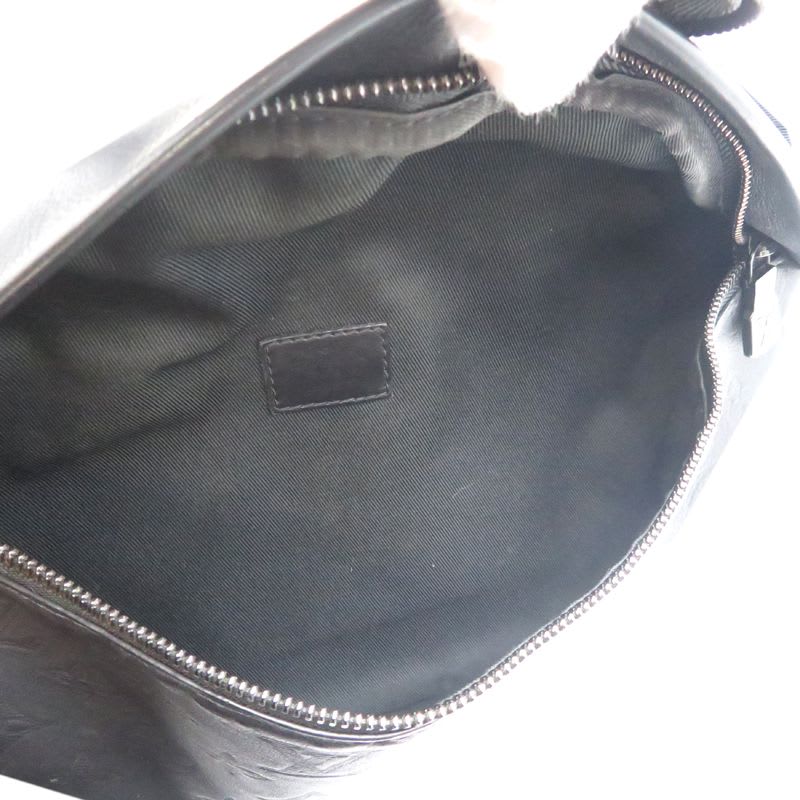 Louis Vuitton Shoulder Bag — view 7