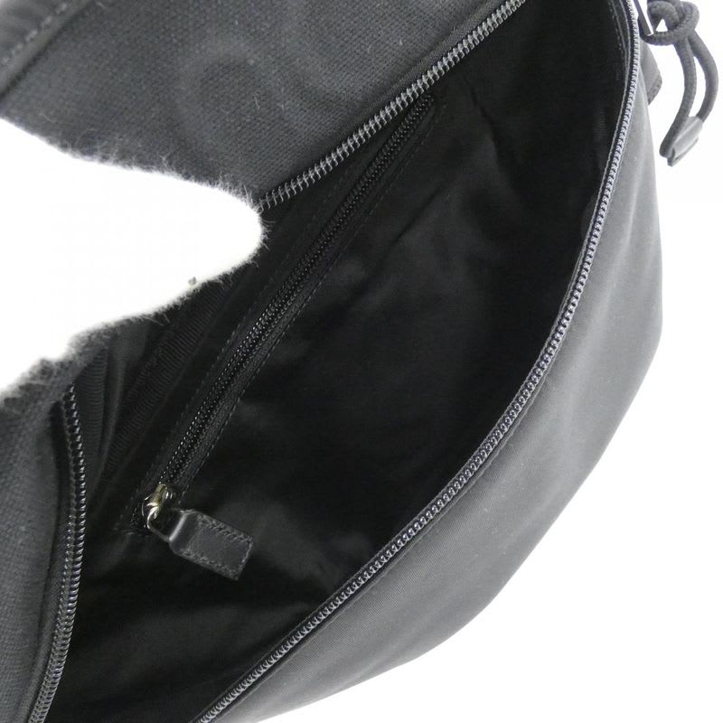 Gucci Fadr 7 Waist Bag — view 7