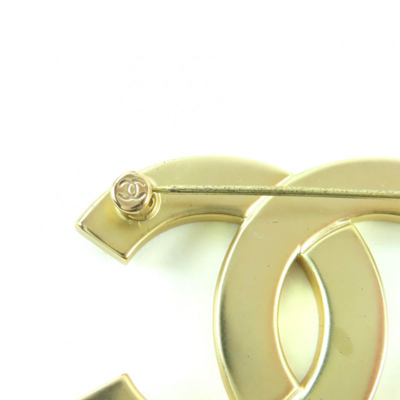 Chanel A21 C Rhinestone Brooch Gold Box Storage Bag — view 6