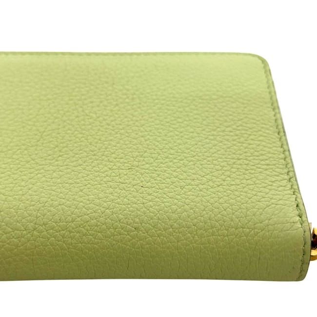 Gucci Round Zipper Long Wallet Light Green — view 5