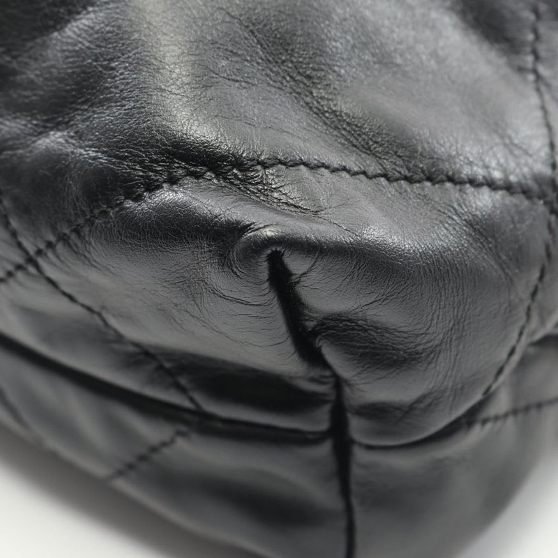 Chanel Rucksack Sac Backpack 22 Small Black Leather Chanel 22 Quilted — view 7
