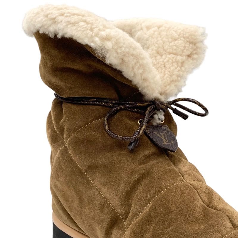 Louis Vuitton Pillow Line Monogram Boots Short Ankle Suede Mouton — view 9