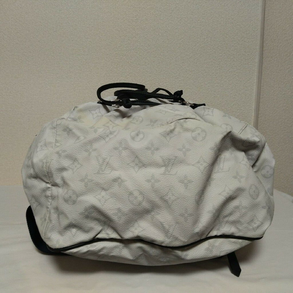 Louis Vuitton Monogram White Ultralight Backpack XL — view 4
