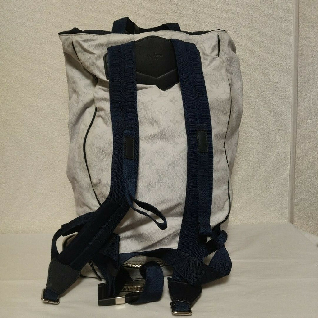 Louis Vuitton Monogram White Ultralight Backpack XL — view 2