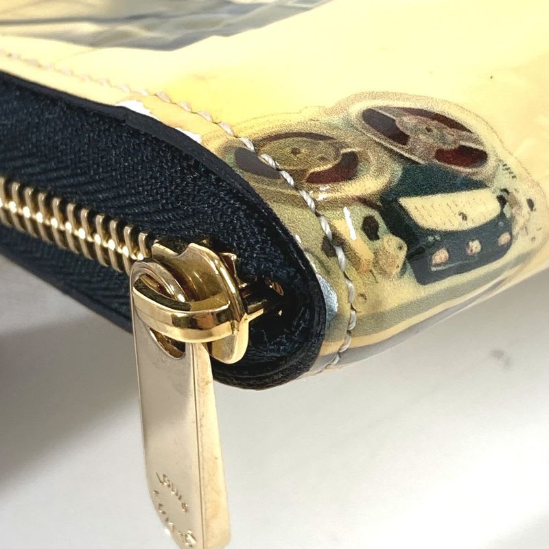 Louis Vuitton Coin Case Zippy Purse Patent Leather Black — view 7