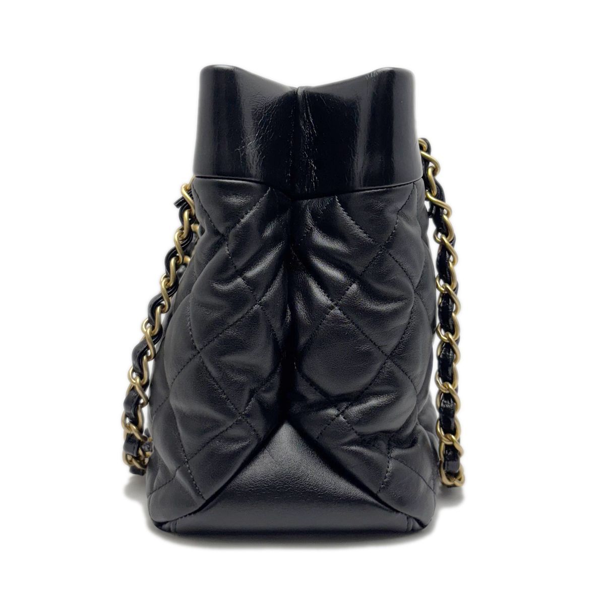 Chanel Quilted CC Logo Chainto Bag Lambskin Black Gold — view 5
