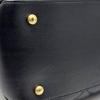 Chanel Quilted CC Logo Chainto Bag Lambskin Black Gold — view 9