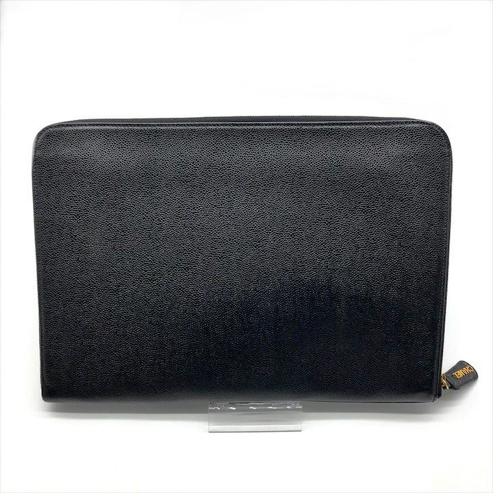 Chanel Big CC Logo Caviar Leather Black Clutch — view 2