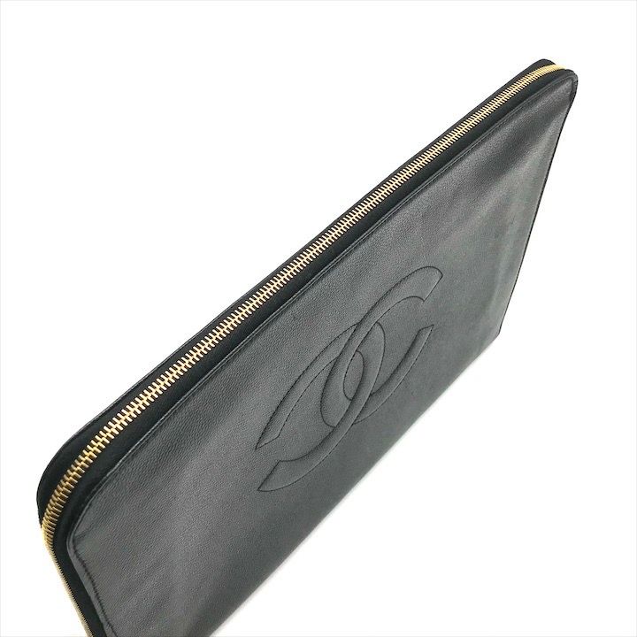 Chanel Big CC Logo Caviar Leather Black Clutch — view 6