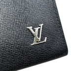 Louis Vuitton Clutch Bag Pochette Voyage Taiga Noir Black — view 9