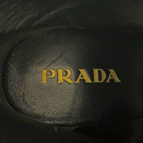 Prada Short Boots Chunky Heel Round Toe Stats 34.5 Brown — view 3