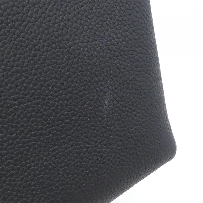 Louis Vuitton Pulse Wearable Wallet Shoulder Bag — view 5