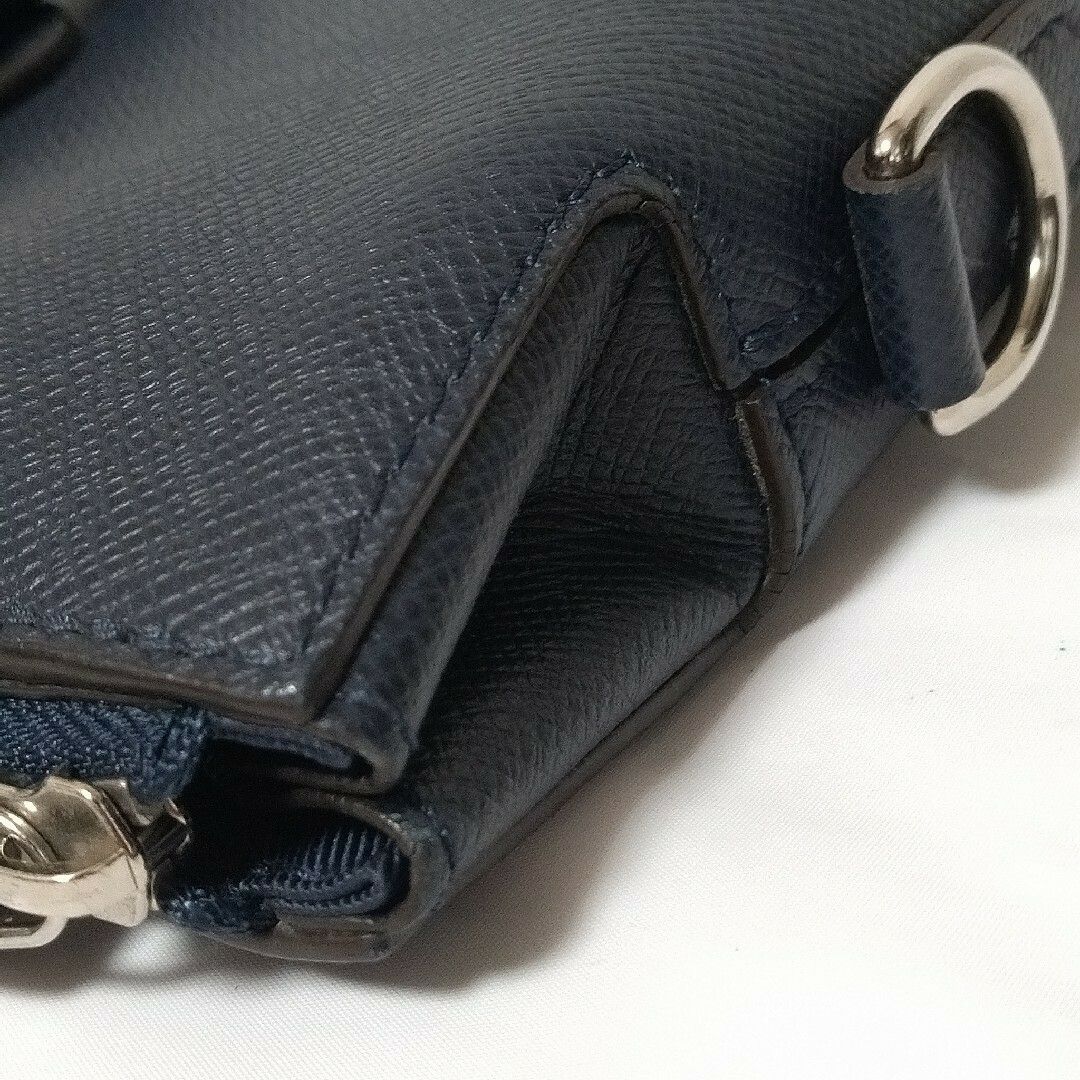 Louis Vuitton Antonto Taiga Navy Tote — view 8