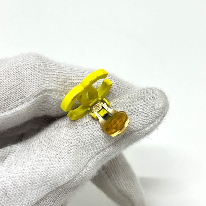 Chanel Earrings Coco Mark 2 Rows Metal Yellow — view 8