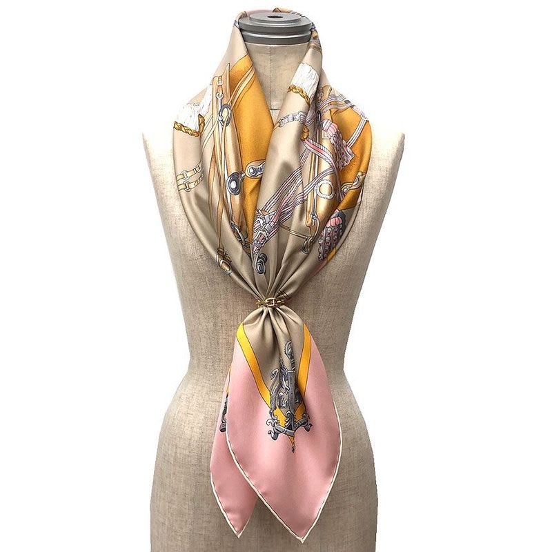 Hermes Scarf Carre 90 Harnais de COUR Court Harness Pink — view 2