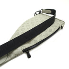 Louis Vuitton Body Bag — view 5