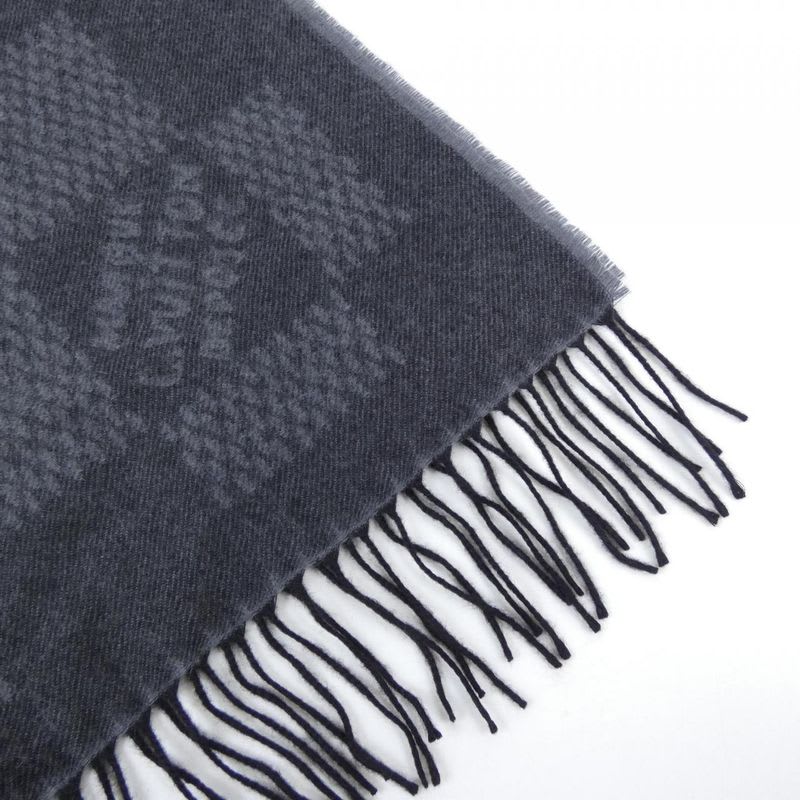 Louis Vuitton Muffler Scarf — view 2