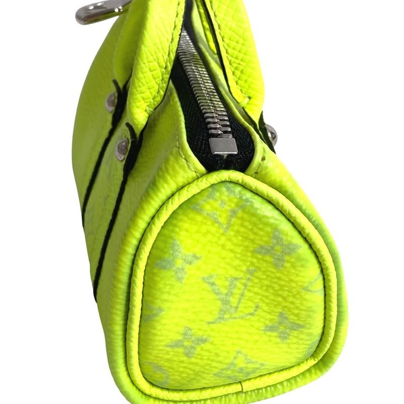 Louis Vuitton Key Holder Porto Cles Mini Keepall Taiga Leather Yellow — view 4
