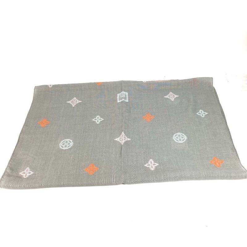 Louis Vuitton Shawl Monogram Logo Wool Gray — view 4