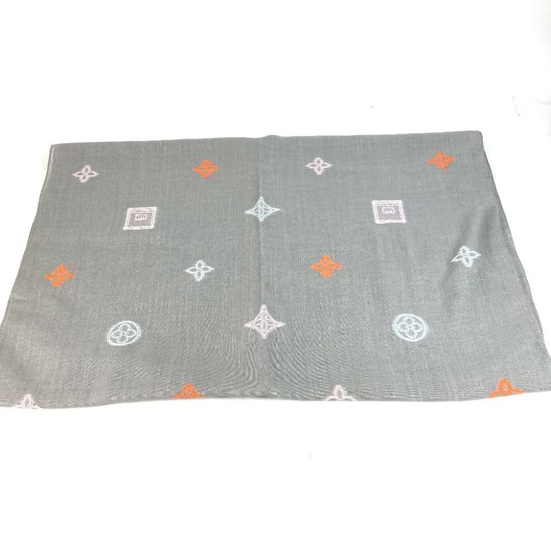 Louis Vuitton Shawl Monogram Logo Wool Gray — view 5
