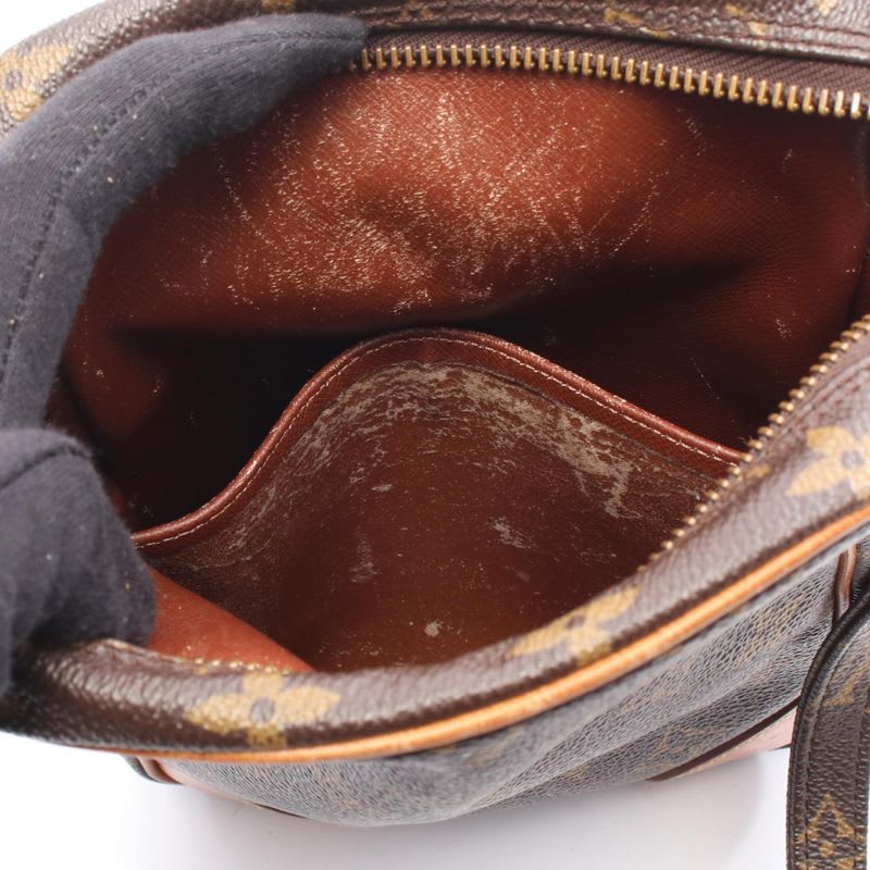 Louis Vuitton Shoulder Bag Amazon Leather — view 7