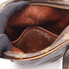 Louis Vuitton Shoulder Bag Amazon Leather — view 7