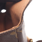 Louis Vuitton Shoulder Bag Aves Leather — view 8