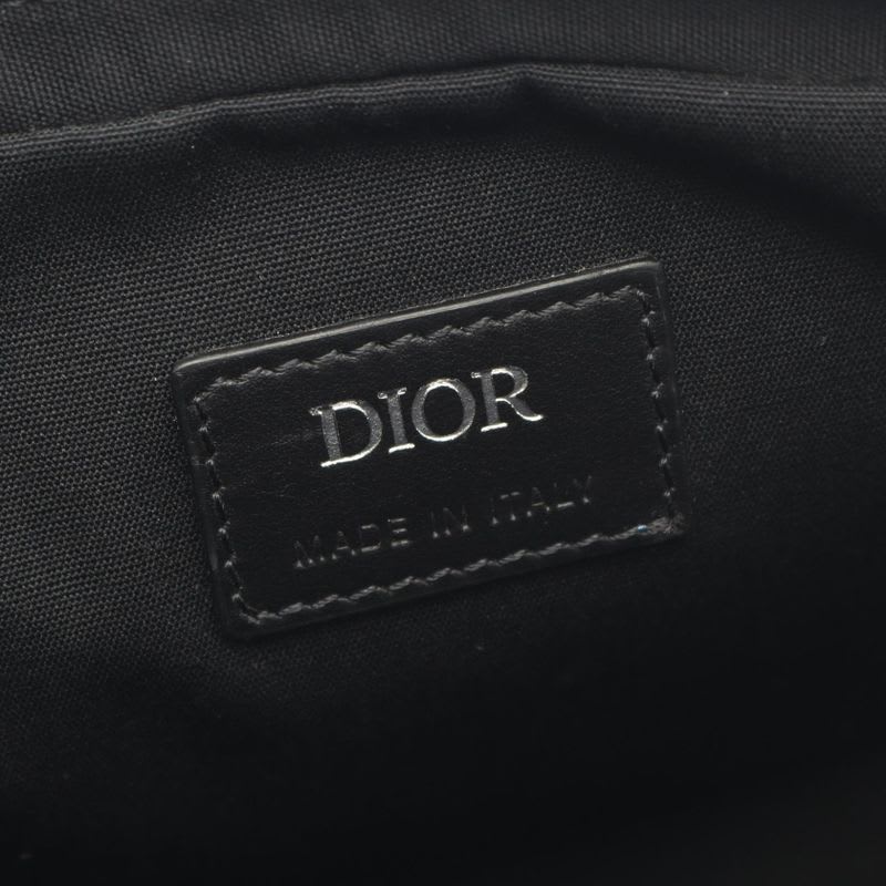 Dior CD Diamond Black Leather Saddle — view 5