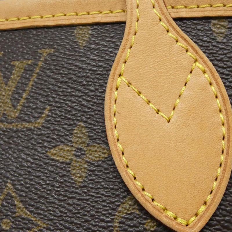 Louis Vuitton Monogram Neverfull MM Bag — view 4