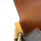 Louis Vuitton Monogram Musette Shoulder Bag — view 9
