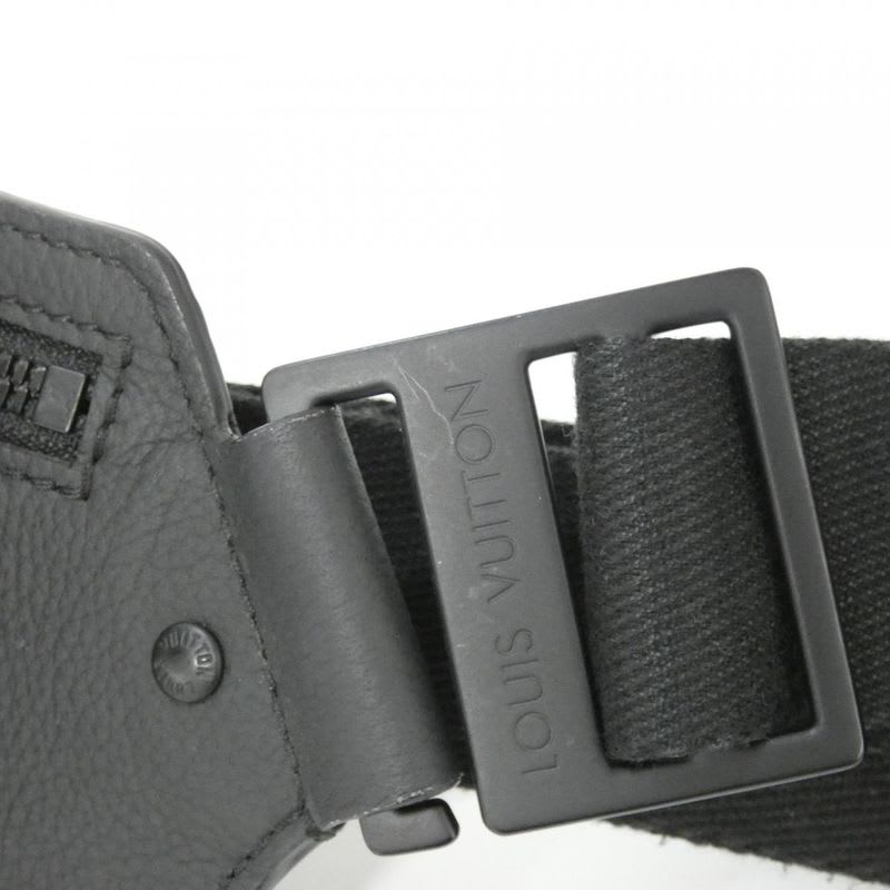 Louis Vuitton Aerogram Takeoff Ring Shoulder Bag — view 8