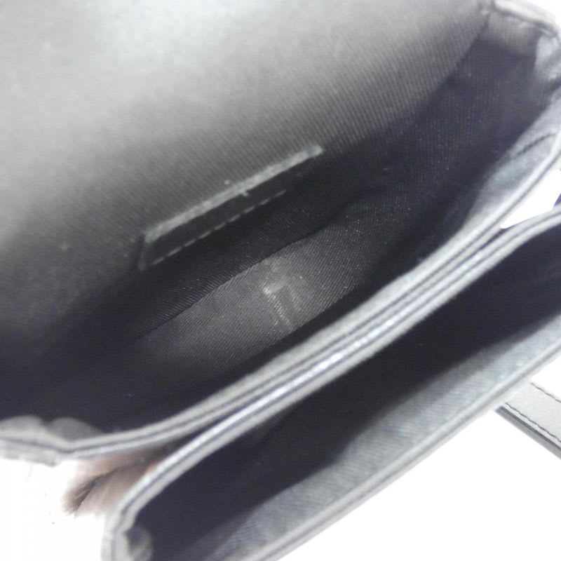 Louis Vuitton Monogram Macassar S Rock Vertical Wearable Wallet — view 8