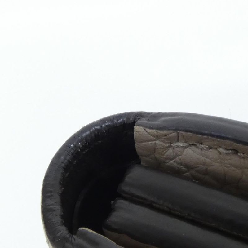 Louis Vuitton Taurillon Portefeuille Comet Wallet — view 6
