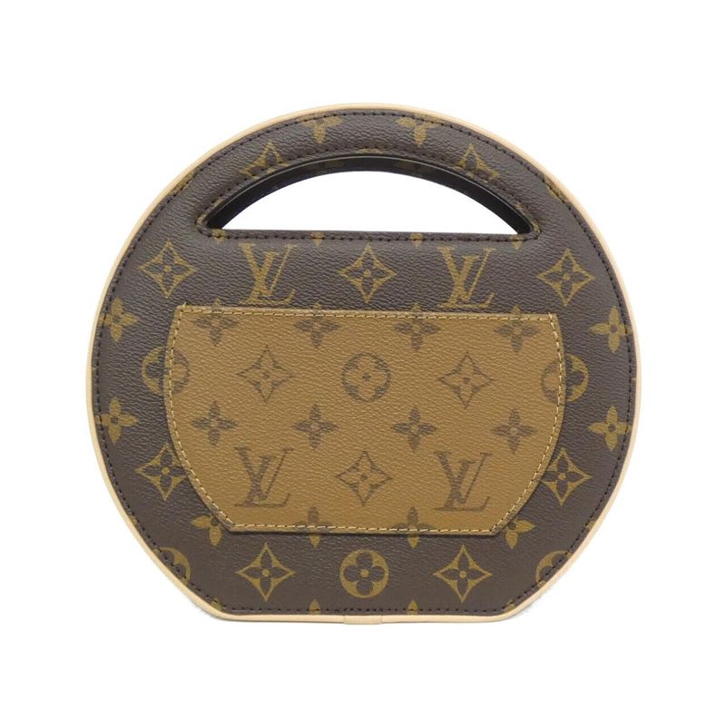 Louis Vuitton Monogram Around Me Shoulder Bag — view 3