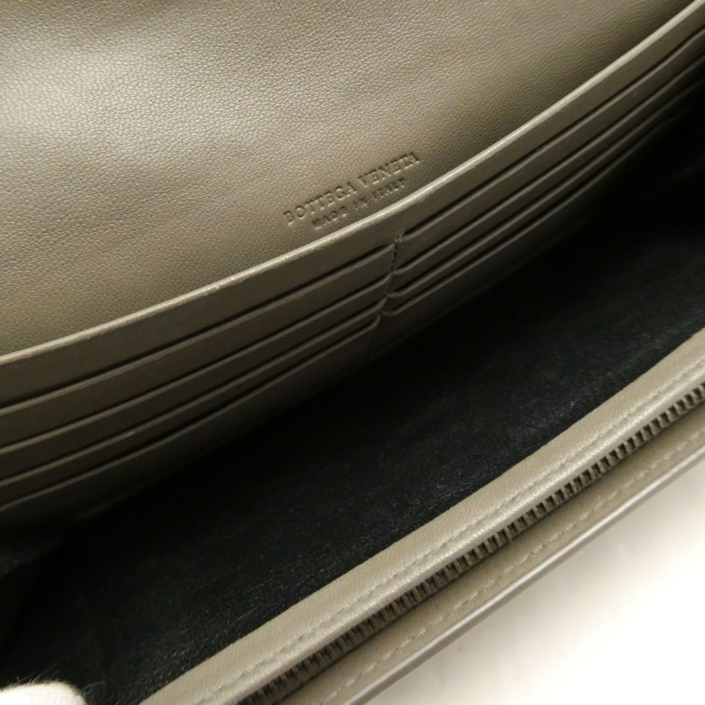 Bottega Veneta Wallet Bifold Green Khaki — view 6