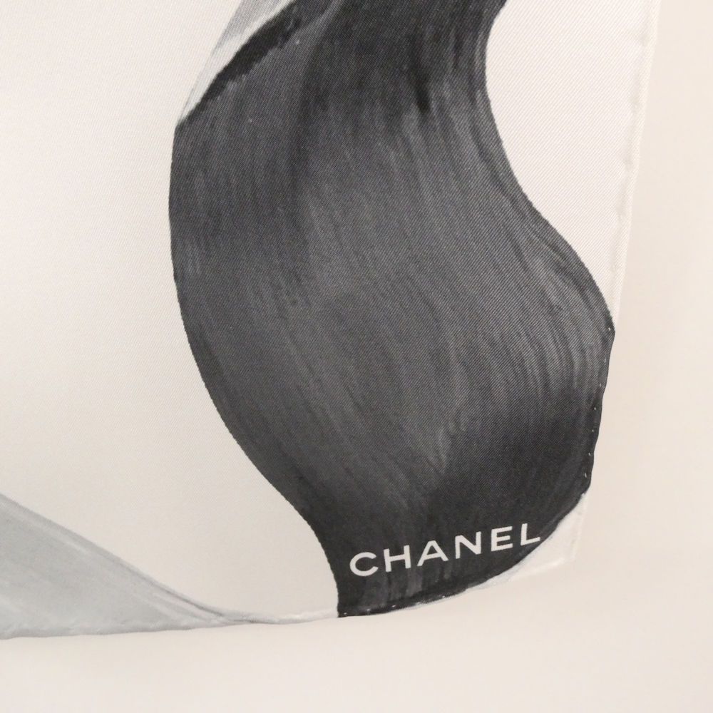 Chanel Silk Twill Scarf Gray CC Logo — view 5