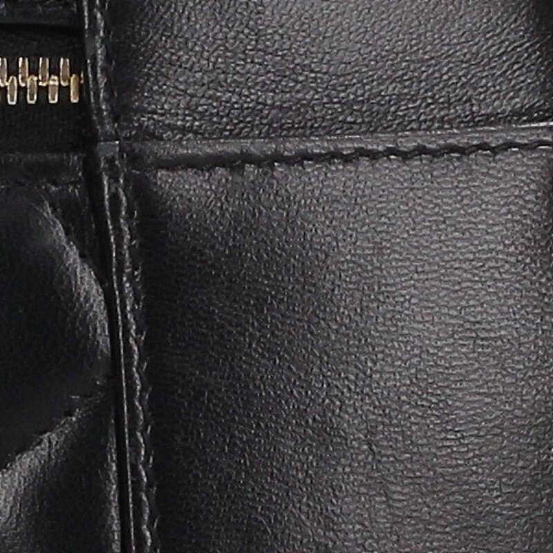 Chanel Ap2729 Quilted Leather Vanity — view 6