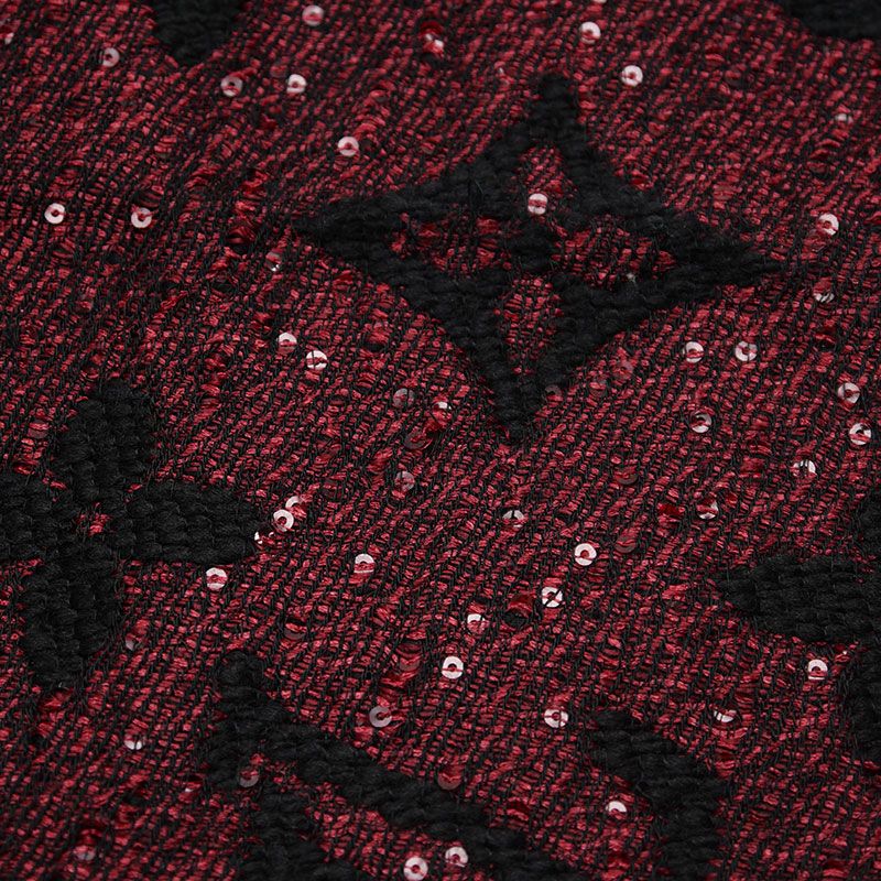 Louis Vuitton Echarpe Logomania Precious Muffler Scarf — view 6