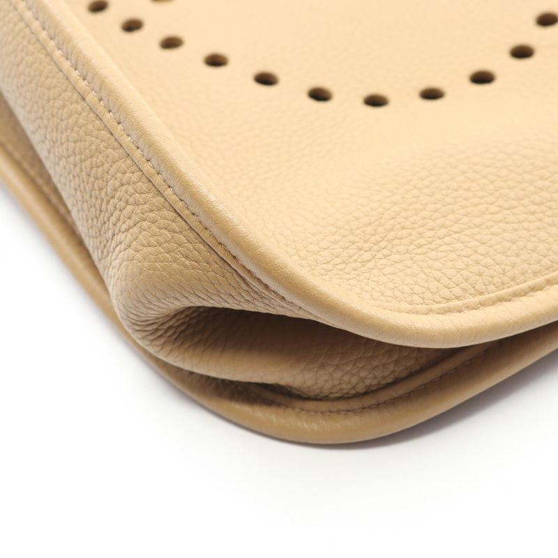 Hermes Shoulder Bag Evelyne 1 Anne GM Beige Leather — view 7