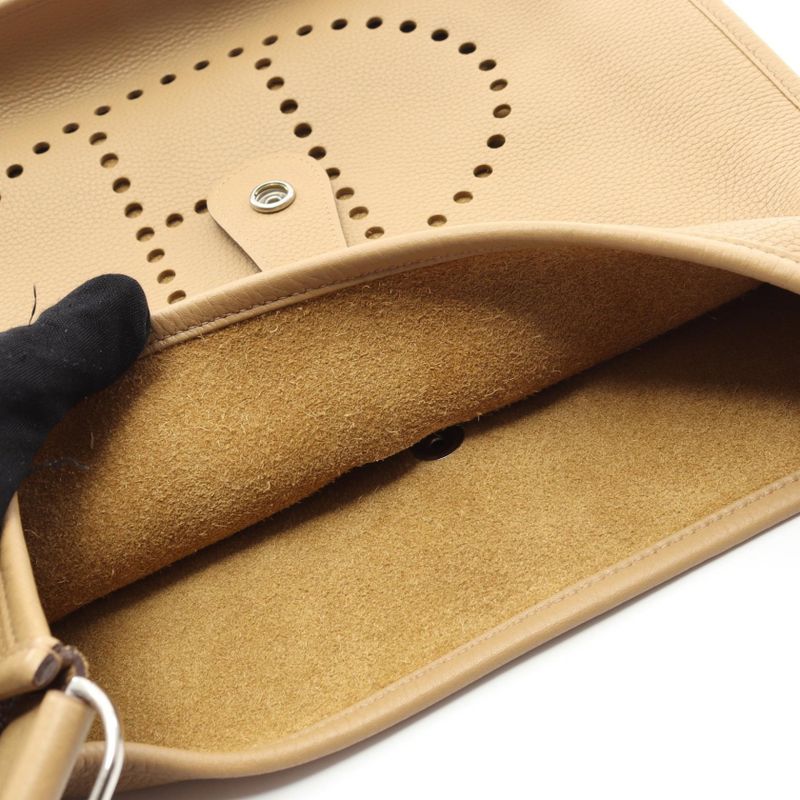 Hermes Shoulder Bag Evelyne 1 Anne GM Beige Leather — view 8