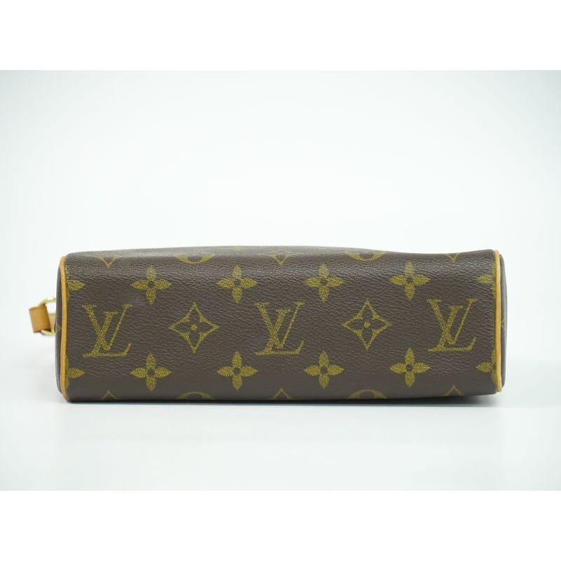 Louis Vuitton Recital Monogram Handbag Brown — view 4