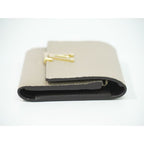 Louis Vuitton Portefeuille Capucines Taurillon Leather Fold Wallet — view 4