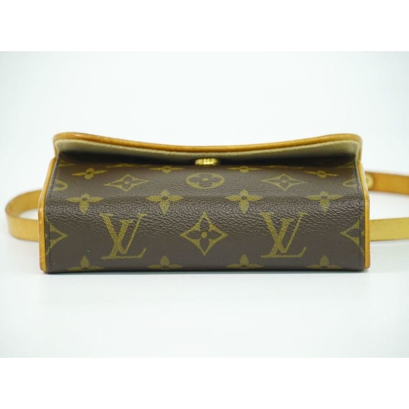 Louis Vuitton Pochette Florentine Monogram Waist Pouch Brown — view 4