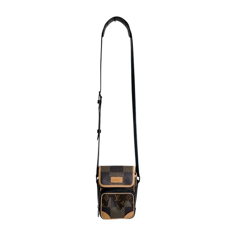 Louis Vuitton Monogram Amazon Messenger Damier Giant Bag — view 4