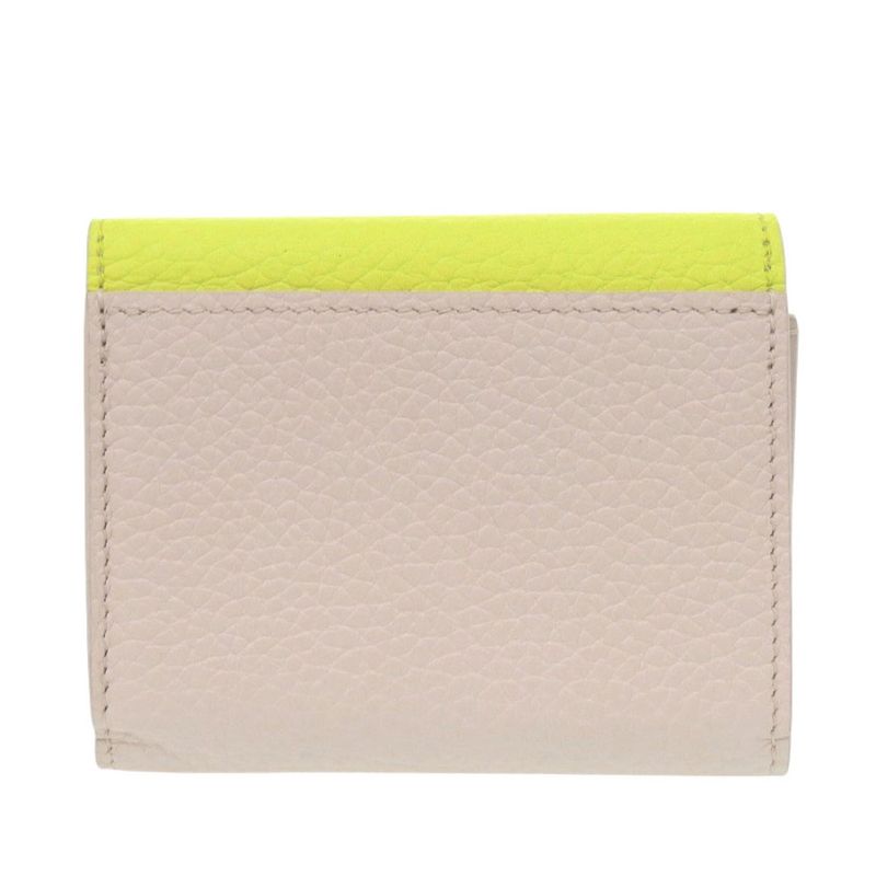 Louis Vuitton Portefeuille Capucines XS Taurillon Leather Yellow Beige — view 3
