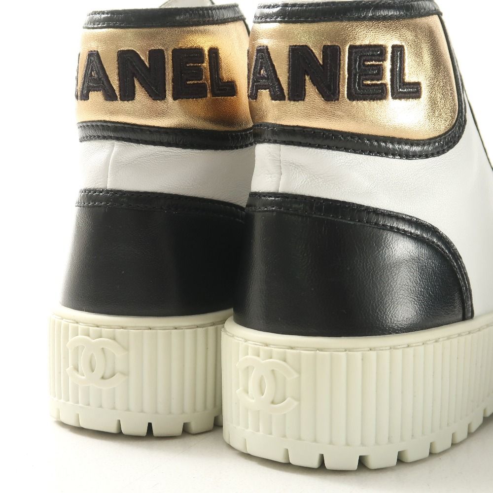 Chanel Sneakers 35 C CC Logo High Cut Leather Shoes White Black — view 4