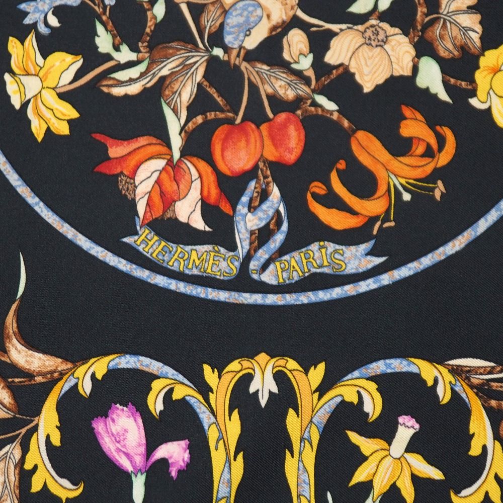 Hermes Carre 90 Pierres D' Orient ET Occident Oriental Stone and Western Black Yellow Multicolor — view 3