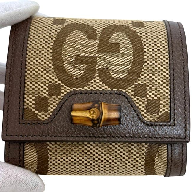 Gucci Bifold Wallet Diana Compact Beige Brown Jumbo GG — view 7