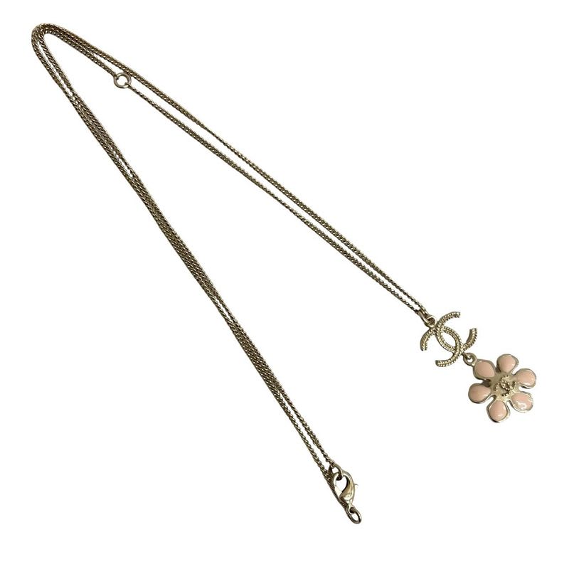 Chanel Coco Mark Flower Motif GP Faux Pearl Necklace Pendant 18BC — view 6
